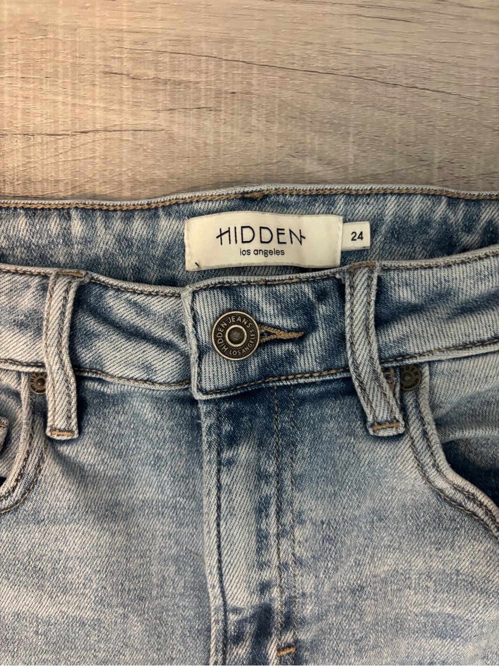 Hidden Jeans High Rise Straight Leg Jeans Light Wash Raw Hem Size 24 - Picture 7 of 10